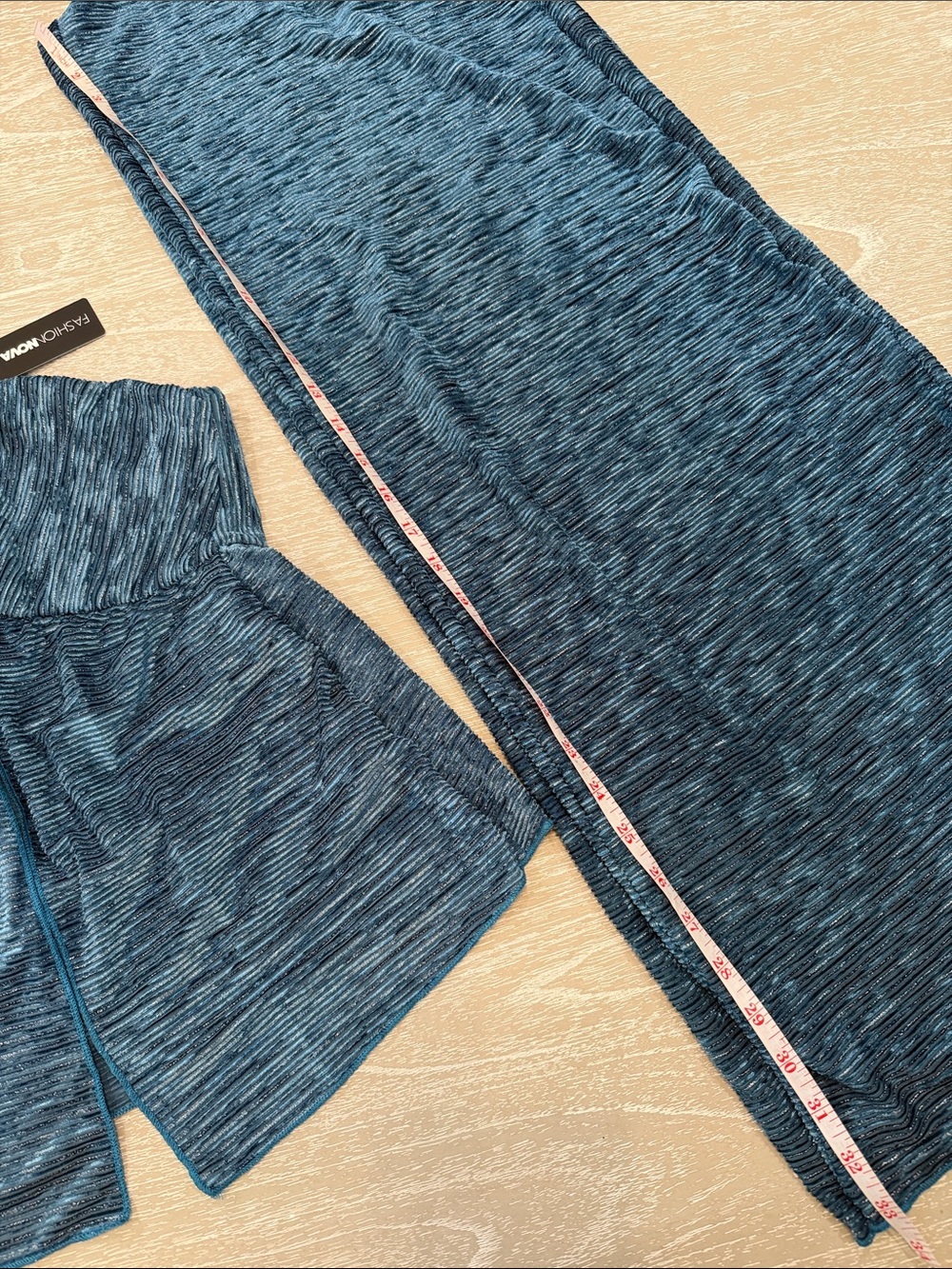 Alexa Shimmer Velvet Pant Set - Picture 6 of 9
